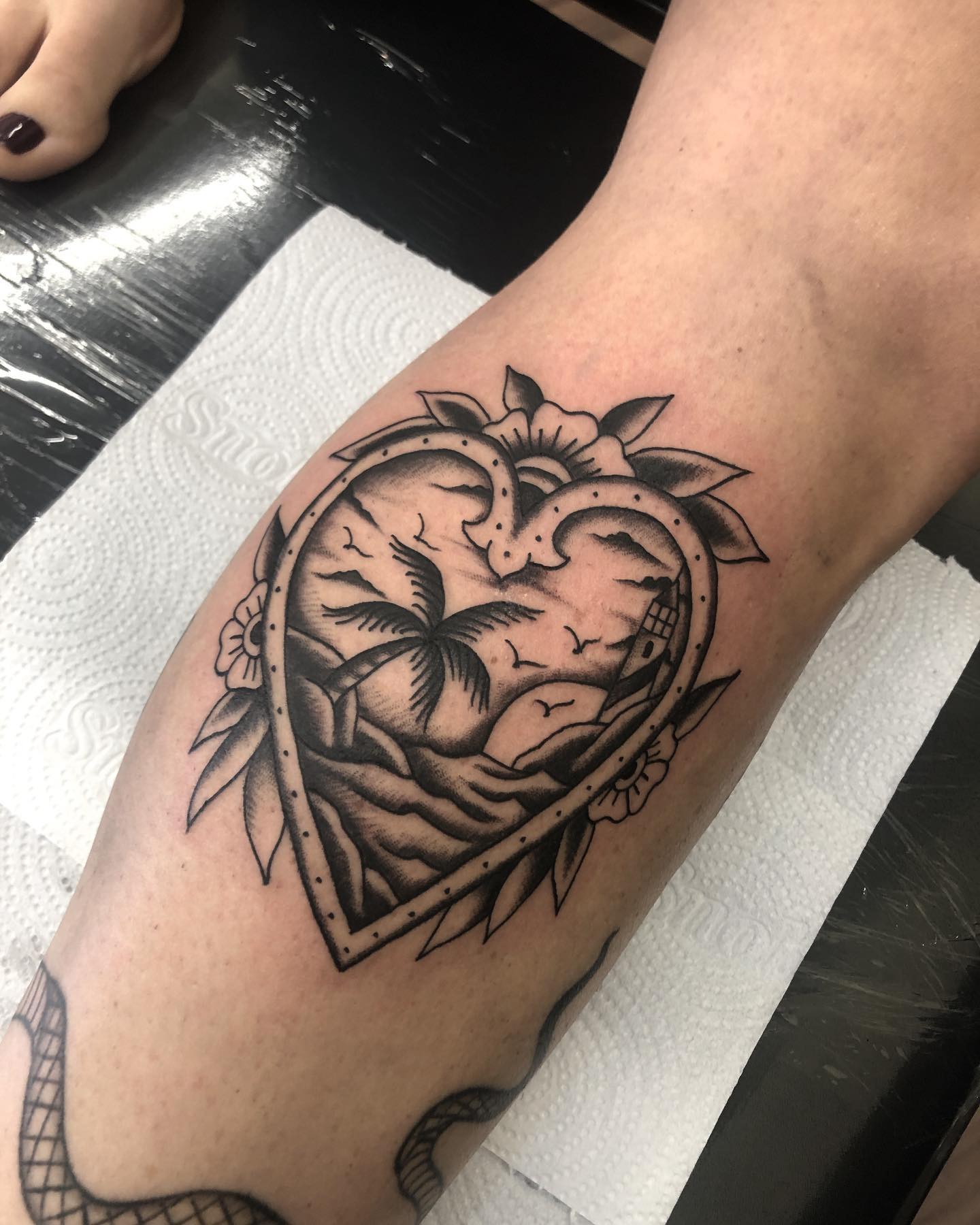 Tatuagem tradicional — Helena Cinirla Curitiba